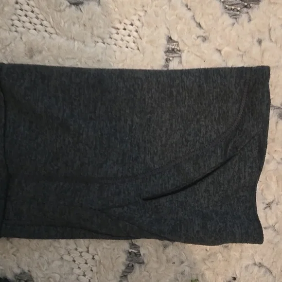 Athleta CYA Charcoal Black Shirt - Picture 3 of 4
